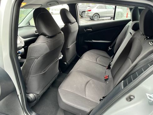Used 2021 Toyota Prius Prime LE FWD image 19