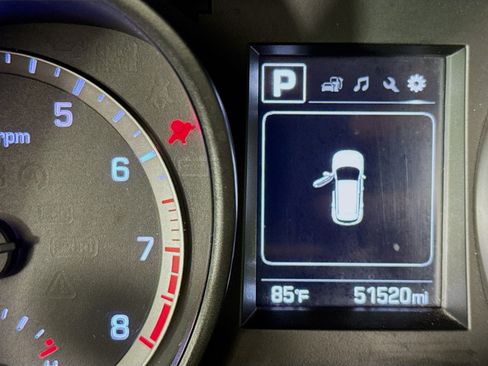 Used 2018 Hyundai Santa Fe Sport AWD/4WD image 14
