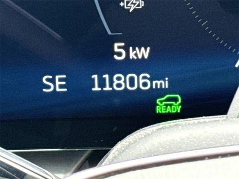 Used 2025 Cadillac Lyriq Luxury w/ LPO, Floor Liner Package image 30