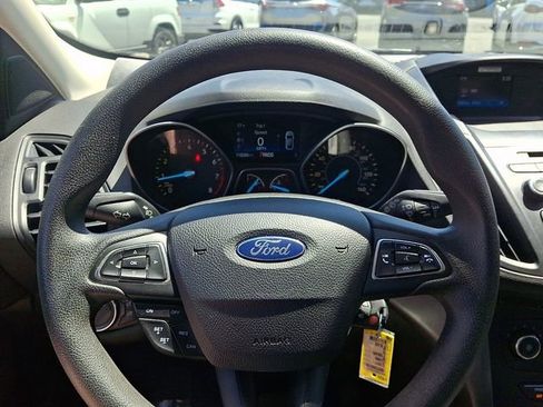 Used 2017 Ford Escape S FWD image 21