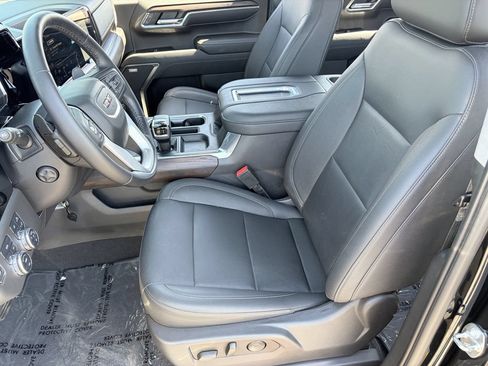 Used 2022 GMC Sierra 1500 SLT w/ SLT Premium Plus Package AWD/4WD image 19