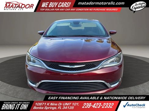 Used 2015 Chrysler 200 Limited w/ Convenience Group FWD image 2