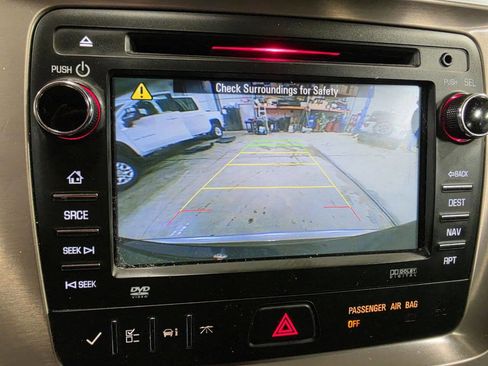 Used 2013 GMC Acadia Denali AWD/4WD image 39