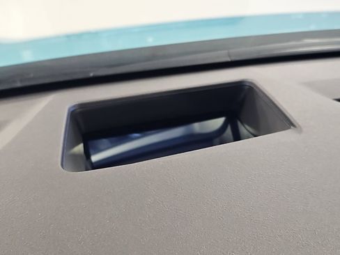 New 2026 Nissan Leaf Platinum+ image 44