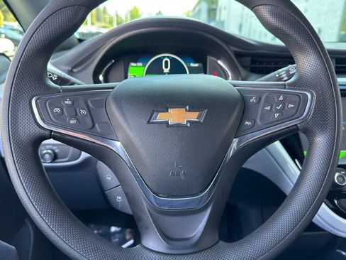 Used 2020 Chevrolet Bolt LT FWD image 33