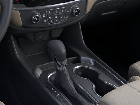 Used 2023 Chevrolet Traverse LS FWD image 24