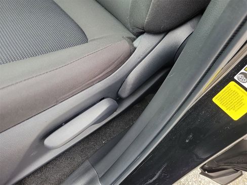 Used 2025 Toyota RAV4 LE image 17