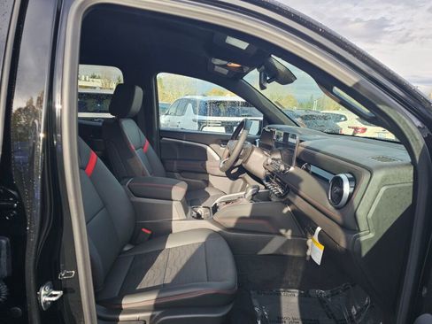 New 2026 Chevrolet Colorado Z71 w/ Technology Package image 33