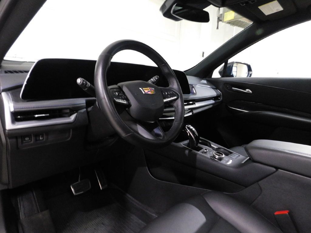 Used 2025 Cadillac XT4 Sport w/ LPO, Floor Liner Package AWD/4WD image 22