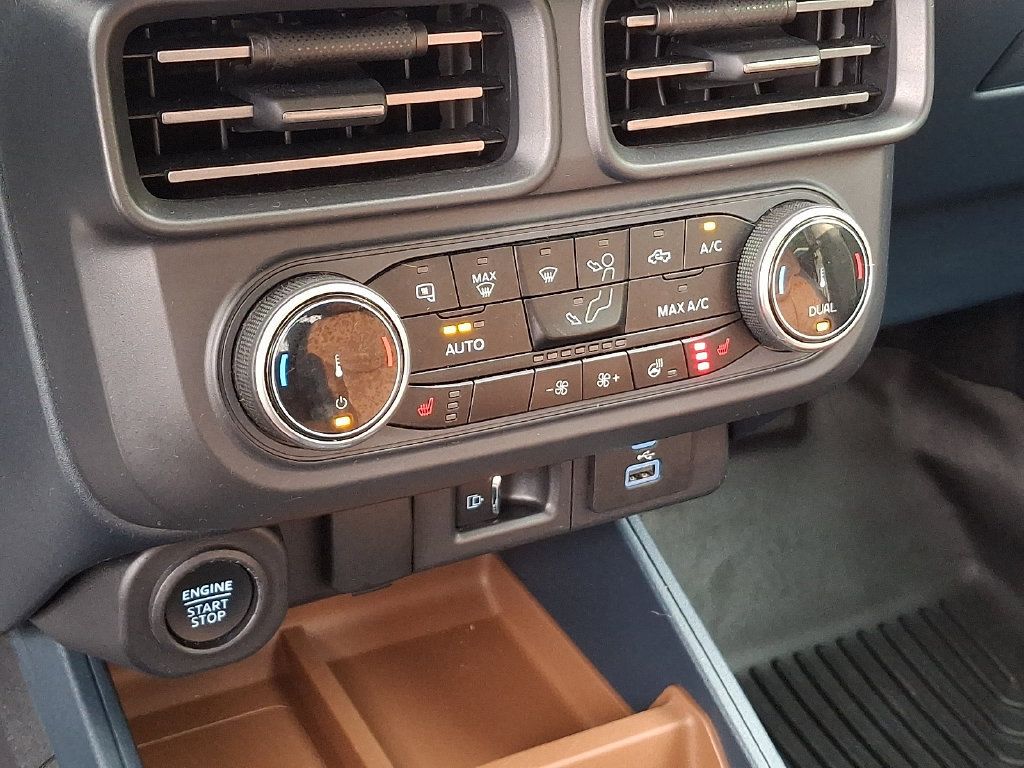 Used 2024 Ford Maverick Lariat w/ 4K Tow Package AWD/4WD image 17