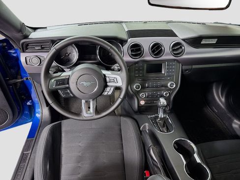 Used 2017 Ford Mustang GT image 21