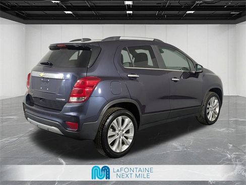 Used 2019 Chevrolet Trax Premier w/ LPO, Cargo Package image 5