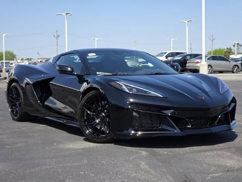 New 2025 Chevrolet Corvette Z06 w/ Battery Protection Package RWD image 2