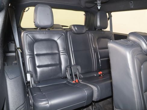 Used 2024 Lincoln Navigator L 4WD image 14