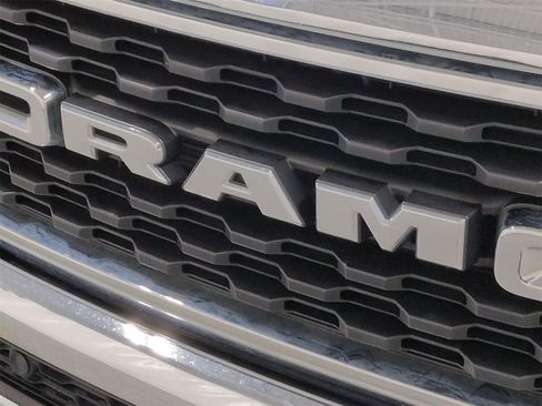 Used 2022 RAM 1500 Big Horn image 12