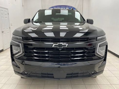 New 2026 Chevrolet Suburban RST w/ Comfort Package AWD/4WD image 18