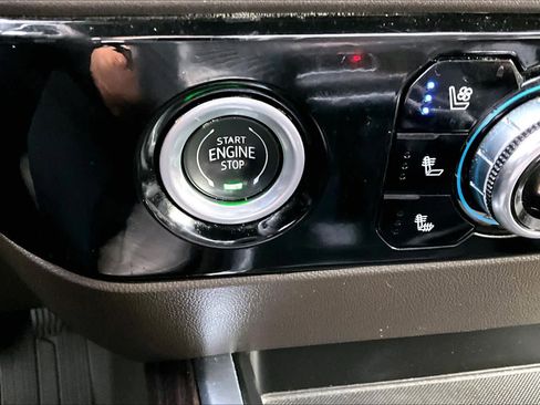 Used 2023 GMC Sierra 1500 SLT w/ SLT Premium Package image 33