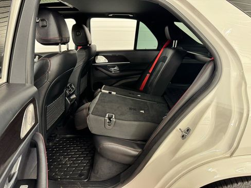 Used 2023 Mercedes-Benz GLE 53 AMG AMG53 4MATIC image 32