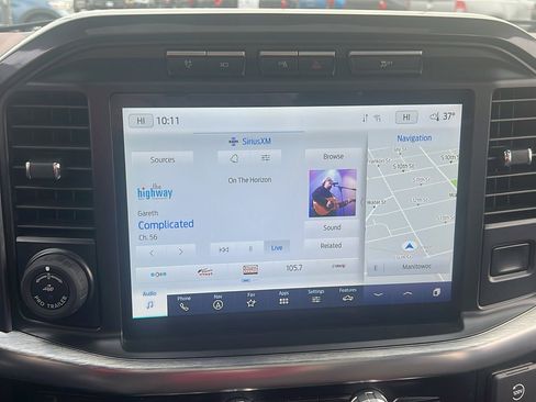 Used 2023 Ford F150 Lariat w/ Equipment Group 502A High image 23