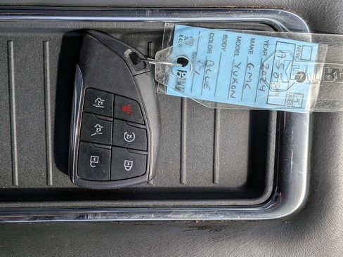 Used 2024 GMC Yukon Denali AWD/4WD image 36