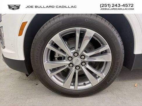 New 2026 Cadillac XT5 Premium Luxury w/ Driver Assist Package FWD image 7