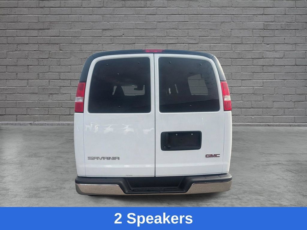 Used 2025 GMC Savana 3500 LT w/ LT Preferred Equipment Group RWD image 8