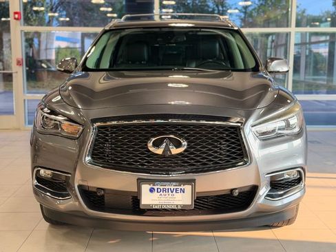 Used 2019 INFINITI QX60 Luxe w/ Sensory Package AWD/4WD image 2