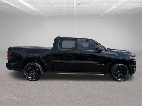 Used 2025 RAM 1500 Big Horn AWD/4WD image 12