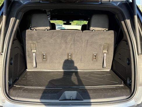 Used 2021 GMC Yukon SLT image 6