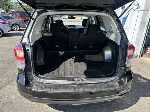 Used 2017 Subaru Forester 2.5i Premium w/ Protection Package #1 AWD/4WD image 18