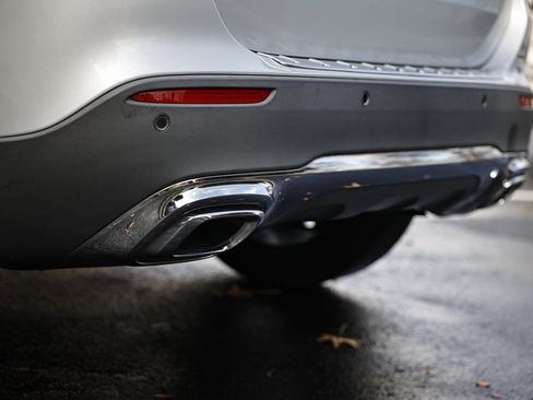 Used 2021 Mercedes-Benz GLA 250 4MATIC image 10