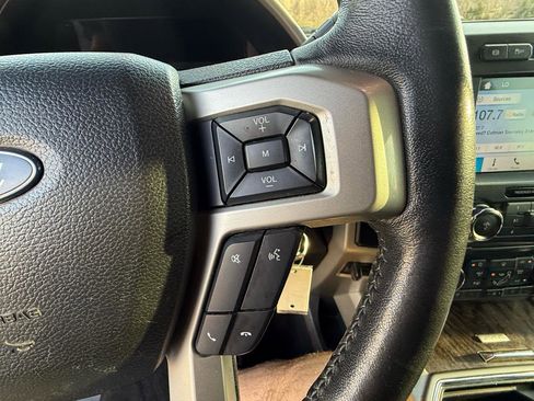 Used 2017 Ford F450 Lariat w/ Chrome Package image 20