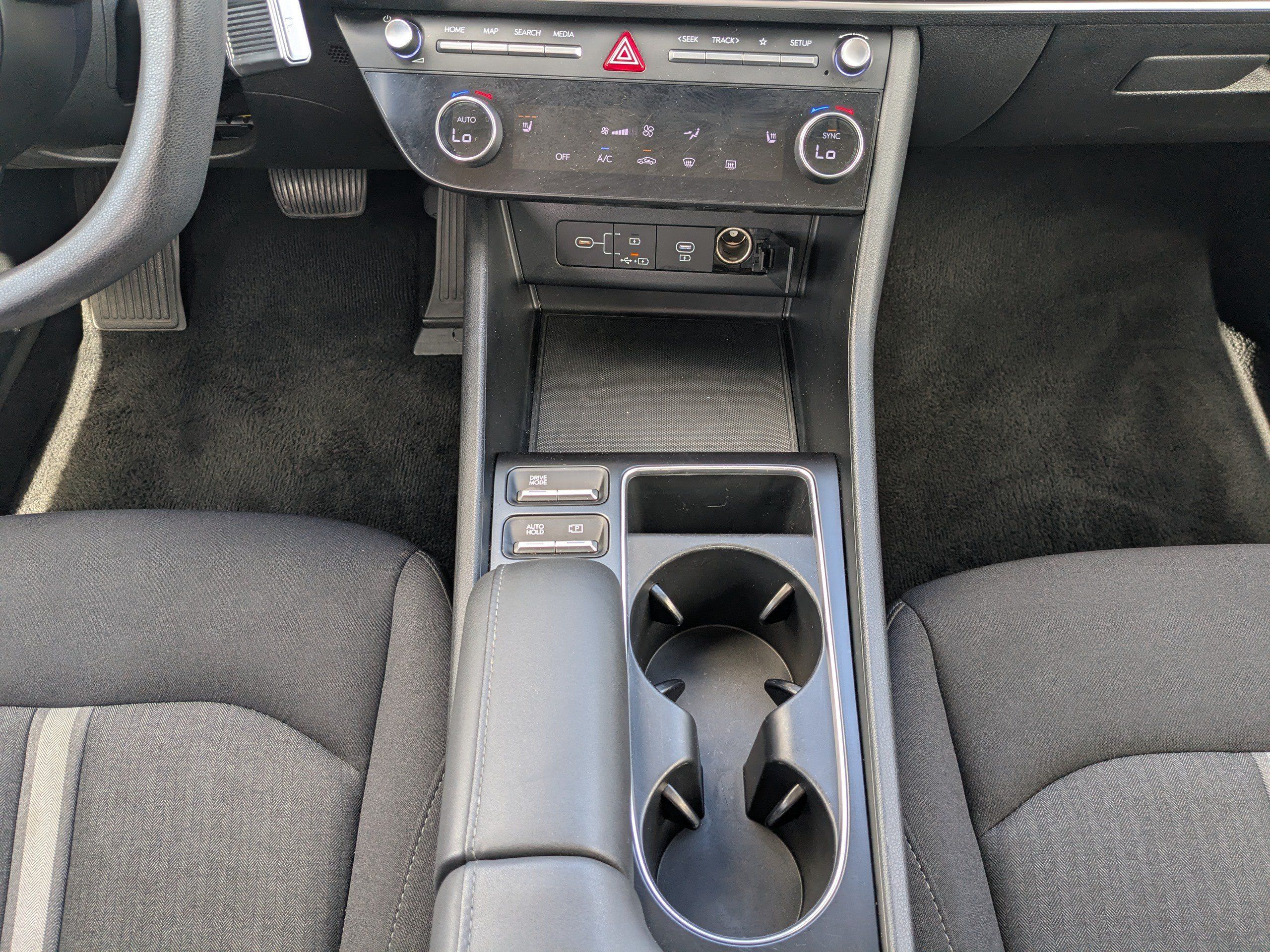 Certified 2025 Hyundai Sonata SEL FWD image 19