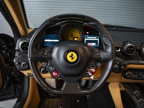 Used 2014 Ferrari F12 Berlinetta RWD image 29