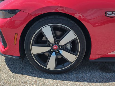 Used 2025 Ford Mustang GT Premium w/ 60th Anniversary Package RWD image 10