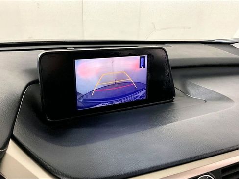 Used 2018 Lexus RX 350L FWD w/ Premium Package image 21