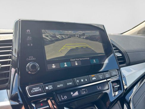 Used 2021 Honda Odyssey Touring image 24