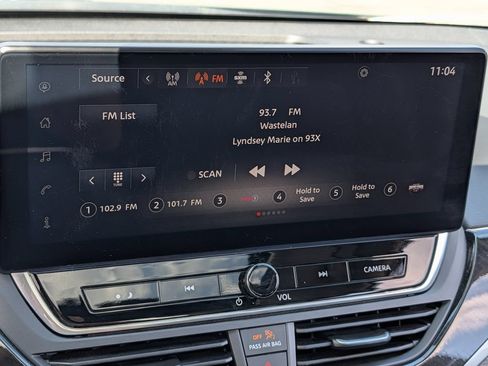 Used 2025 Nissan Altima 2.5 SR w/ SR Premium Package AWD/4WD image 22