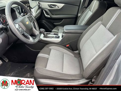 Certified 2024 Chevrolet Blazer LT w/ Convenience Package image 18