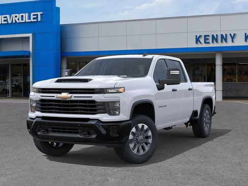 New 2026 Chevrolet Silverado 2500 Custom w/ Custom Value Package AWD/4WD image 6