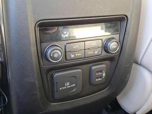 Used 2023 Buick Enclave Premium w/ Experience Buick Package image 22