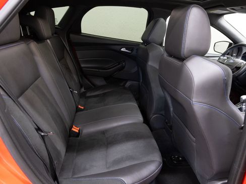 Used 2018 Ford Focus RS image 15