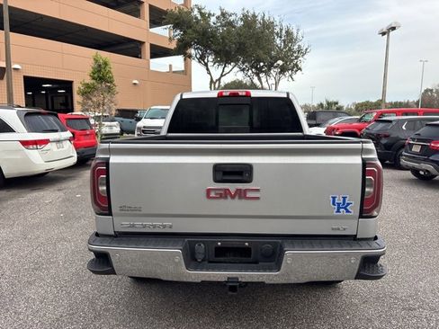 Used 2018 GMC Sierra 1500 SLT image 5