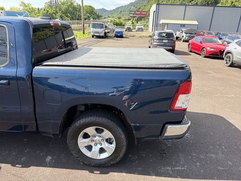 Used 2022 RAM 1500 Big Horn AWD/4WD image 8