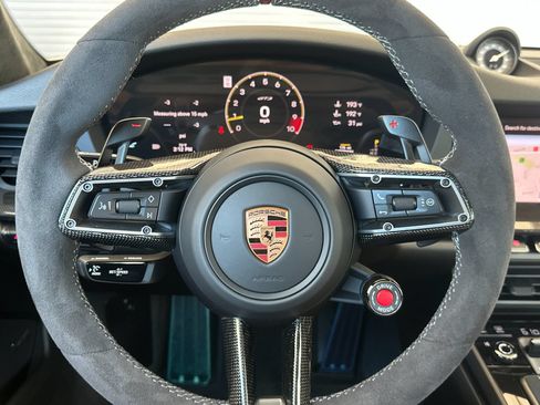 Used 2026 Porsche 911 GT3 RWD image 24