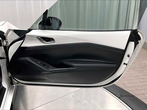 Used 2023 MAZDA MX-5 Miata Grand Touring image 26