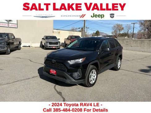 Used 2024 Toyota RAV4 LE image 1