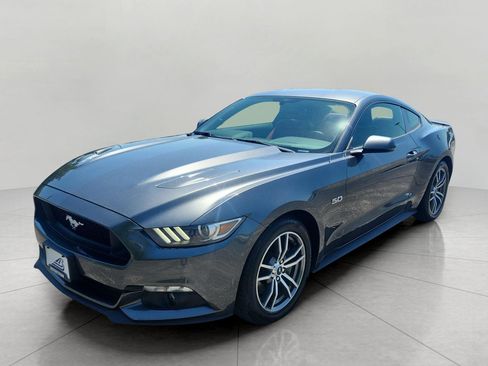 Used 2015 Ford Mustang GT Premium RWD image 3