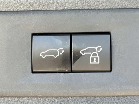 Used 2025 Lexus TX 350 AWD w/ Technology Package image 25