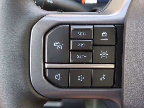 New 2026 Ford F250 Lariat w/ Black Appearance Package image 31